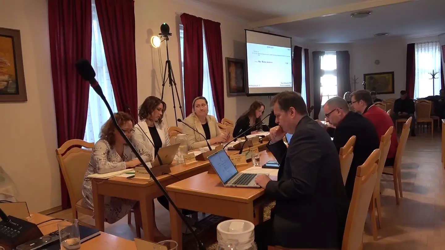 Z februárového rokovanie devínskonovoveských poslancov