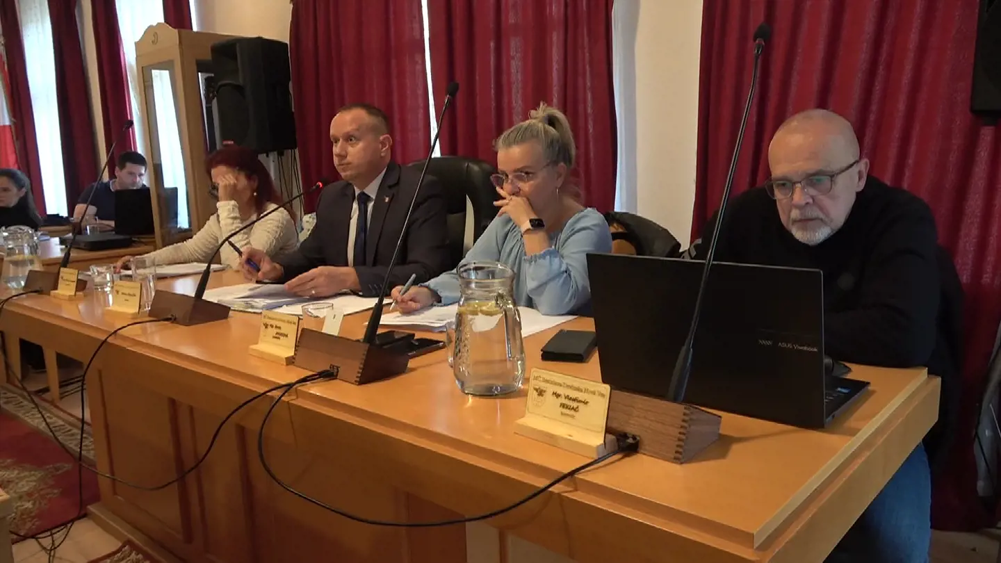 Z októbrového zasadnutia devínskonovoveského miestneho zastupiteľstva