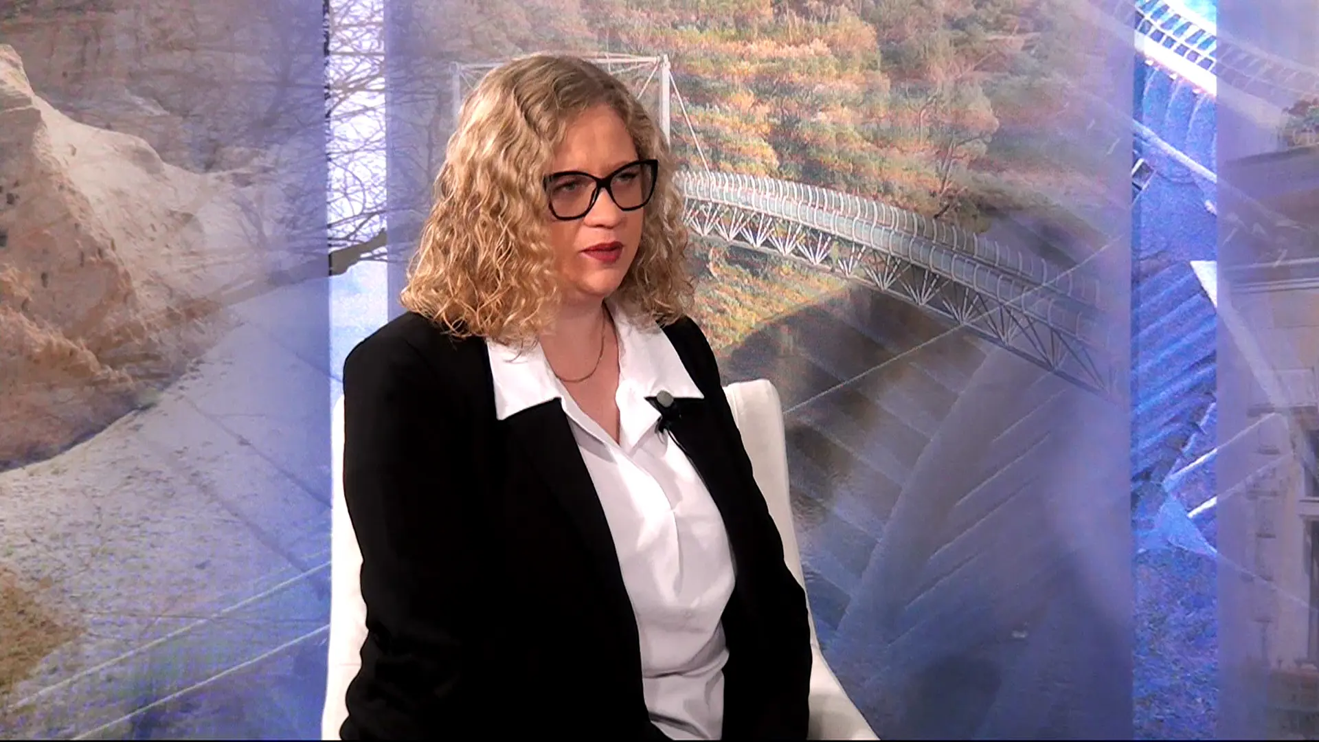 Riaditeľka ZŠ I. Bukovčana Darina Sogelová